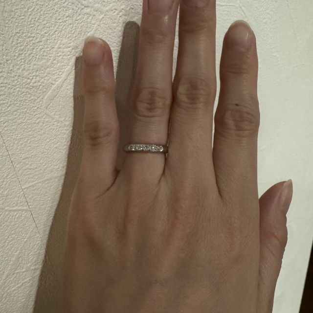 【ラザール ダイヤモンド(LAZARE DIAMOND)の口コミ】 色々なブランドの結婚指輪を一通り見ましたが、ラザールダイヤモンドの指…