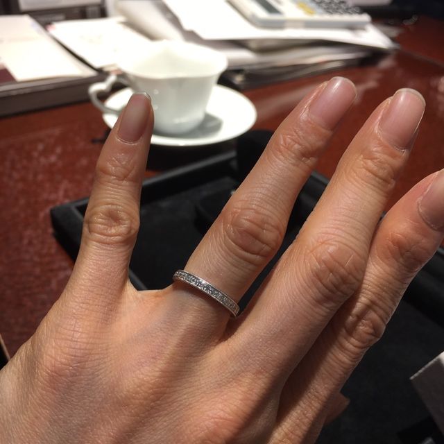 【JEWELRY  KAMATA(ジュエリーかまた)の口コミ】 まわりの友達はシンプルなデザインのエンゲージの子がほとんどで自分も初…