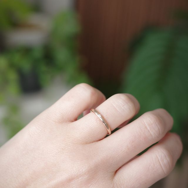 【ヴァンドーム青山(VENDOME AOYAMA)の口コミ】 シンプルなデザインでピンクゴールドの地金にダイヤモンドがキラッと入る…