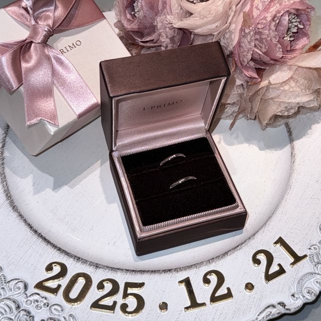 【アイプリモ(I-PRIMO)の口コミ】 新郎新婦でお揃いのデザインにしました。お互い派手なものは好みではない…