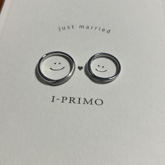 【アイプリモ(I-PRIMO)の口コミ】 王道のデザインかと思いますが、V字が指を綺麗に見せてくれるところが気に…