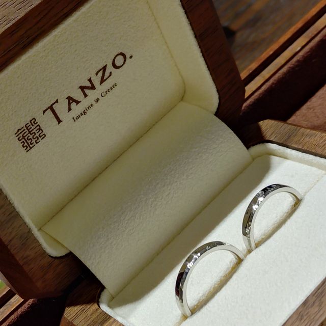【TANZO.(鍛造指輪)の口コミ】 シンプルが好きな人もゴージャスが好きな人も自分でデザインを考えられま…