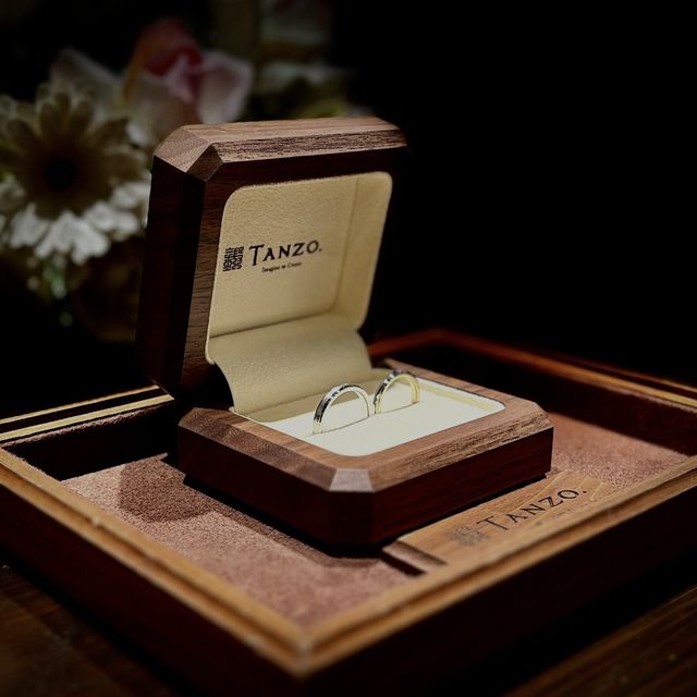 【TANZO.(鍛造指輪)の口コミ】 シンプルながらも少し黒っぽいデザインで男らしいものが仕上がってとても…