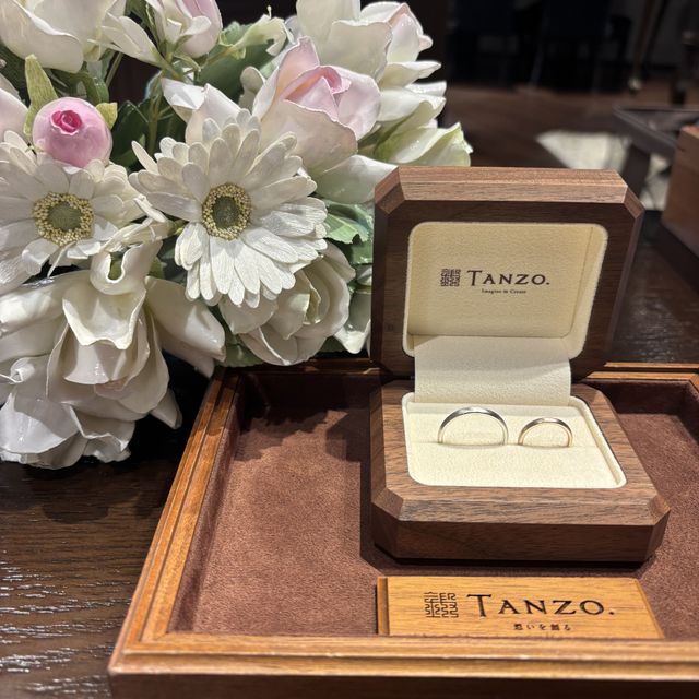 【TANZO.(鍛造指輪)の口コミ】 迷ってしまうほど、デザイン豊富でそこからさらに加工も充実していて、想…
