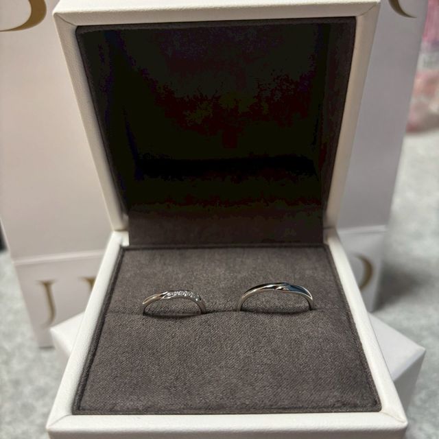 【Flowaves(フロウェーブス)の口コミ】 着け心地がとてもいい！たまに着けているのを忘れるくらい！普段も気取ら…