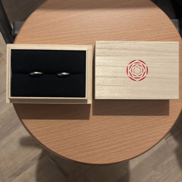 【出雲結(いずもゆい)の口コミ】 シンプルで着け心地がいいです。
年齢を重ねてもつけ続けられるデザインで…