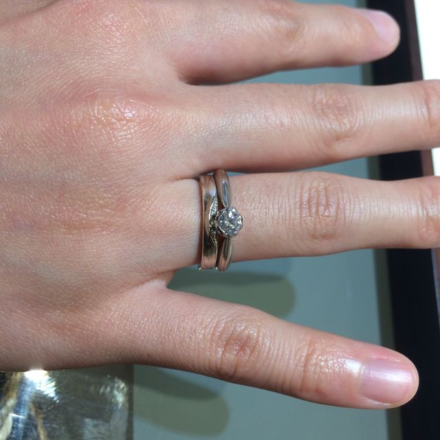 【杢目金屋(もくめがねや)の口コミ】 フルオーダーで世界にひとつだけの結婚指輪が作れることが魅力的でした。
…