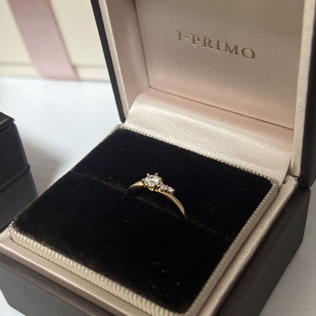 【アイプリモ(I-PRIMO)の口コミ】 ピンクゴールドにメインのダイヤ、ピンクダイヤも合わせることができたの…
