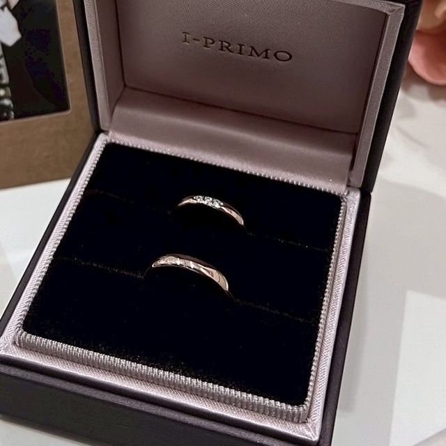【アイプリモ(I-PRIMO)の口コミ】 ゴールドの指輪に憧れがあり、そちらを選びました。ゴールドの中でも肌色…