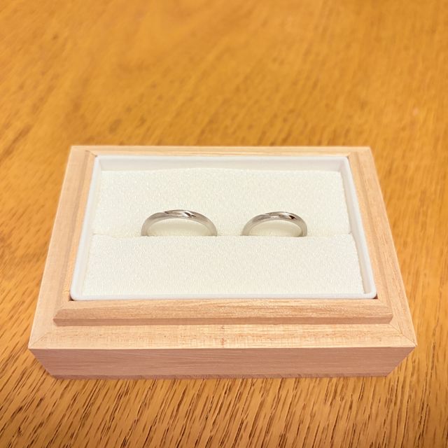 【AMATSU(アマツ)の口コミ】 シンプルながらも少し個性もある指輪を探しており、デザインやブランドメ…