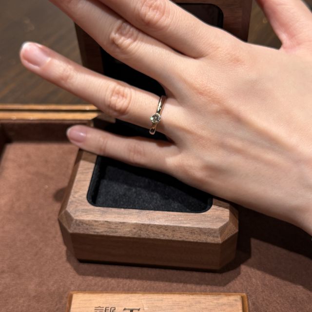 【TANZO.(鍛造指輪)の口コミ】 分からないながらも色々と話をして理解を深めてダイヤモンドを選び、更に…