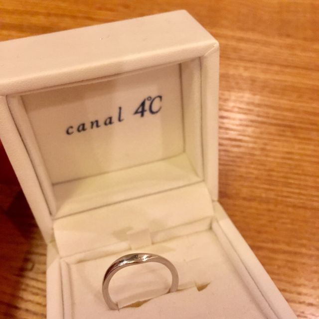 【canal4℃(カナルヨンドシー)の口コミ】 好きなブランドなのが一番の理由です。
その中でこの種類を選んだのは、シ…