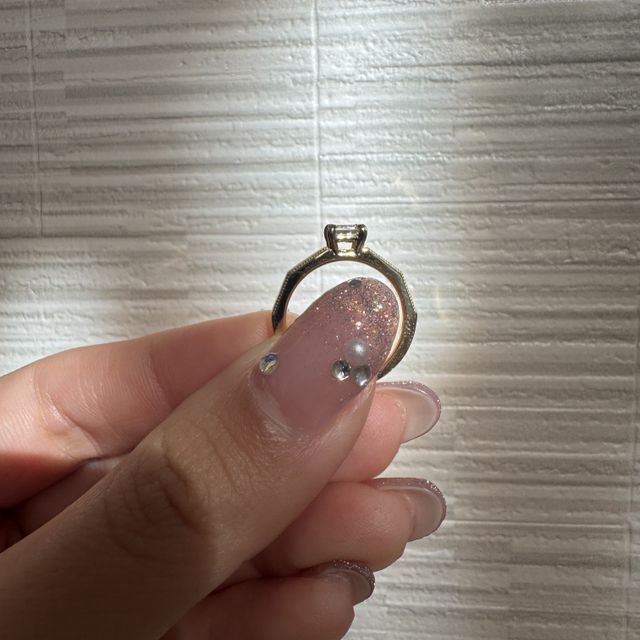 【ORECCHIO(オレッキオ)の口コミ】 オレッキオらしい直線的で洗練されたデザインが魅力の指輪。上質なゴール…