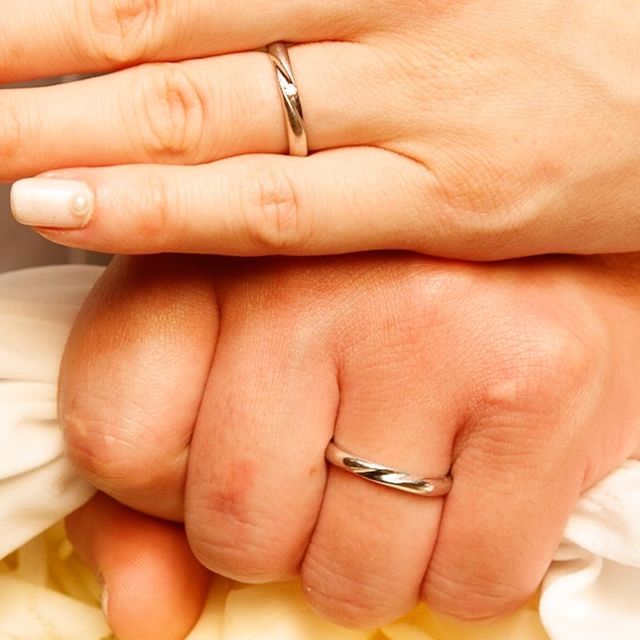 【アイプリモ(I-PRIMO)の口コミ】 最初はもう少し派手目なデザインを探していたのですが、これからの長い年…