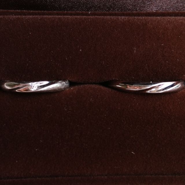 【アイプリモ(I-PRIMO)の口コミ】 最初はもう少し派手目なデザインを探していたのですが、これからの長い年…