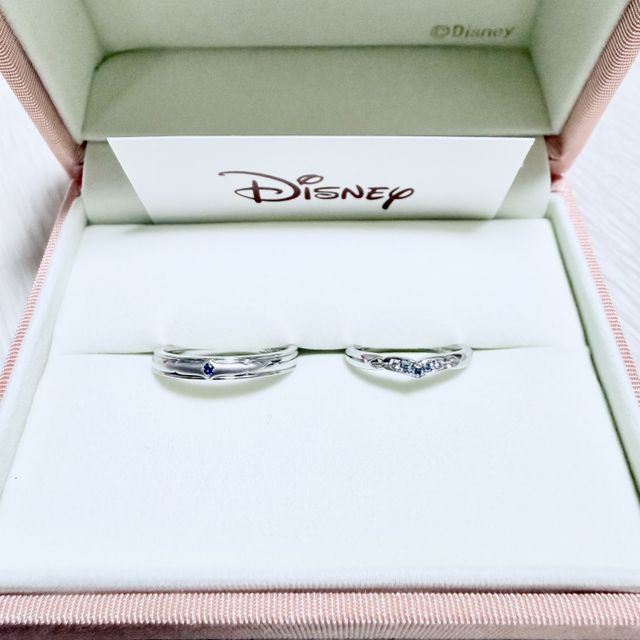 【ケイウノ ブライダル(K.UNO BRIDAL)の口コミ】 とにかくデザインが可愛いです。ディズニー好きという事で、ディズニーデ…