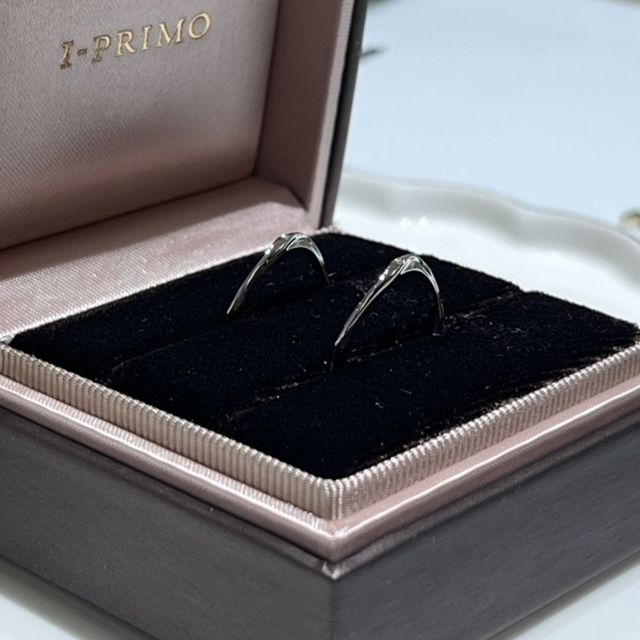 【アイプリモ(I-PRIMO)の口コミ】 ダイヤモンドを取り入れた独創的な構造で、他にはない個性が際立つ指輪。…