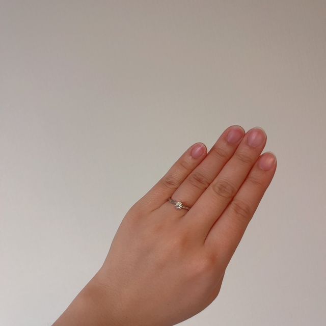 【アイプリモ(I-PRIMO)の口コミ】 彼女はブランドにこだわりが無いということで、品質にこだわっているブラ…