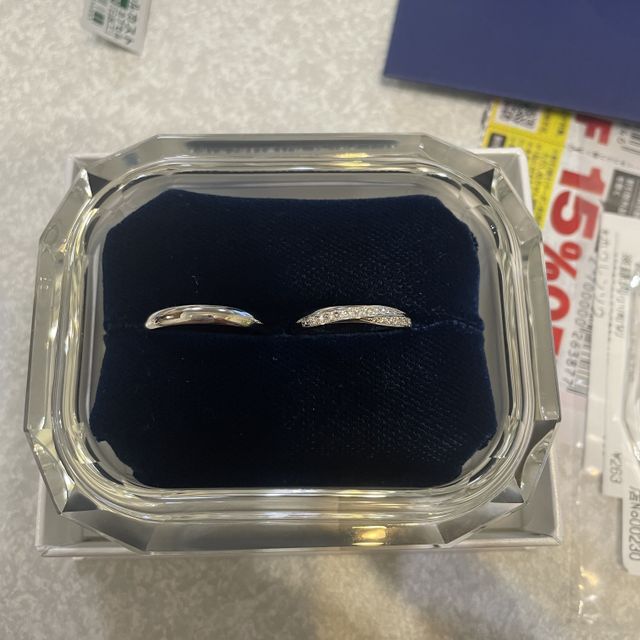 【ヴァンドーム青山(VENDOME AOYAMA)の口コミ】 ダイヤがたくさん付いているものを選びました。
婚約指輪を購入しない、検…