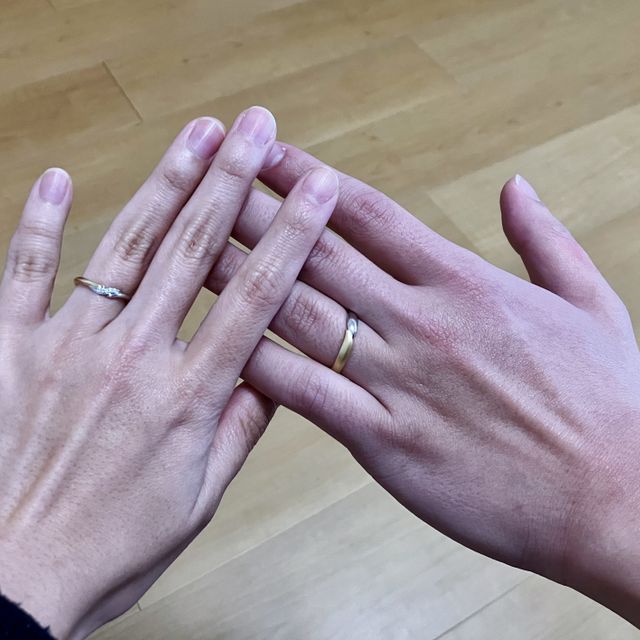 【ケイウノ ブライダル(K.UNO BRIDAL)の口コミ】 いろいろと見せていただく中で、指に合っていたこともあり、はじめは候補…