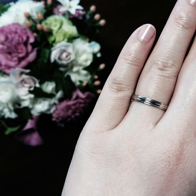 【PILOT BRIDAL(パイロットブライダル)の口コミ】 ・とにかく丈夫で質の良い素材を使用している
・シンプルで飽きのこないデ…