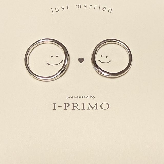 【アイプリモ(I-PRIMO)の口コミ】 男性用の指輪にもダイヤが付けられていて、裏側に埋められているため特別…