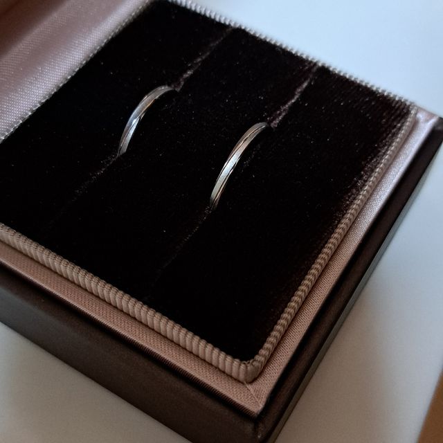 【アイプリモ(I-PRIMO)の口コミ】 種類がたくさんありすぎてとても迷いましたが
シンプルで付け心地がよく長…