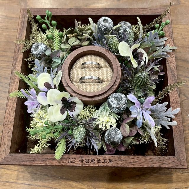 【鎌倉彫金工房の口コミ】 手作りで全く同じものが売っていないというところが気に入っています。
2…