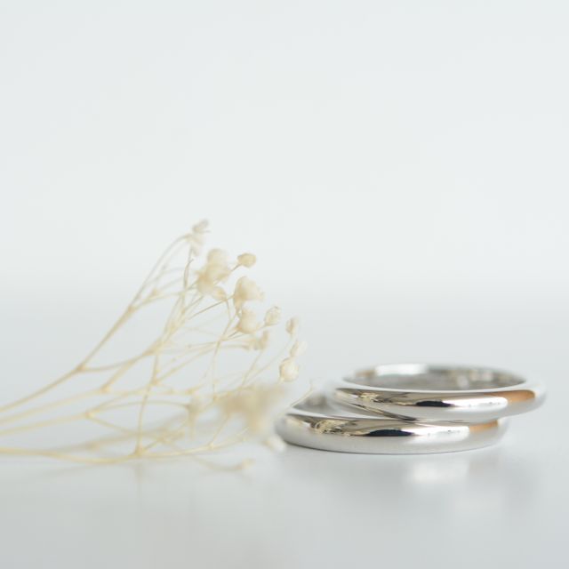 【CRAFY(クラフィ)の口コミ】 シンプルかつ王道な飽きのこないプラチナリングにしました！手書き刻印を…