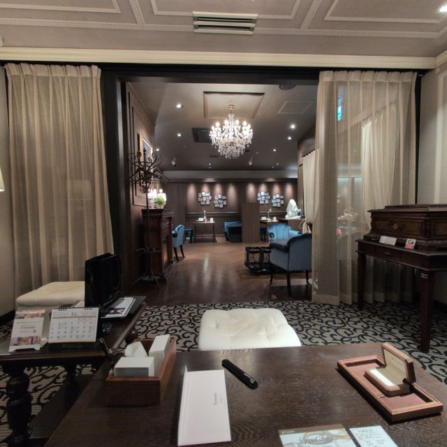 【TANZO.(鍛造指輪)の口コミ】 キズや変形につよい鍛造製法で作られており普段つけていても安心する。
エ…