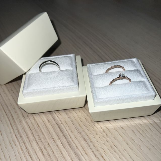 【LUCIE(ルシエ)の口コミ】 アンティーク調で他と被らないデザインです。
他にも4店舗ほど見ましたが…