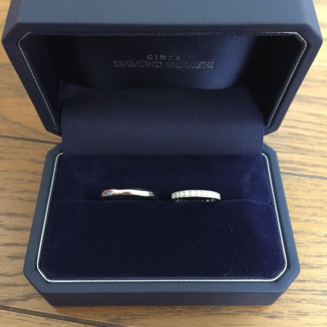 【銀座ダイヤモンドシライシの口コミ】 結婚指輪はハーフエタニティがいいと決めていました。他のブランドで3店舗…