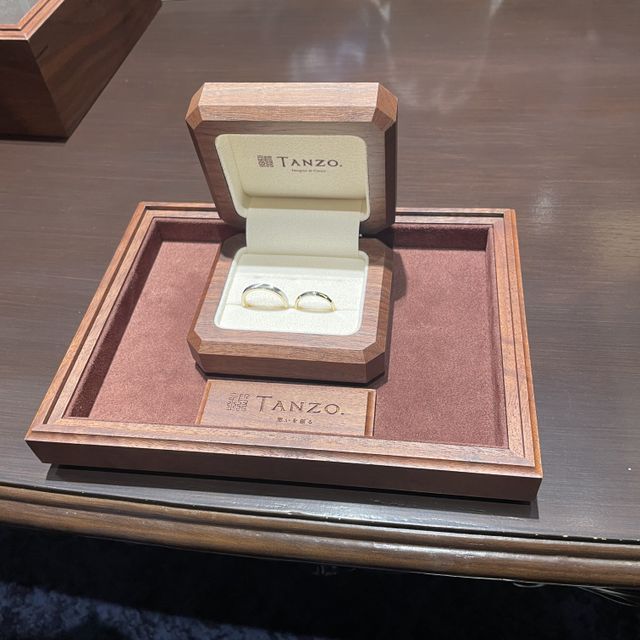 【TANZO.(鍛造指輪)の口コミ】 カラーゴールドの指輪で、自分の好みのものをじっくり選ぶことができまし…