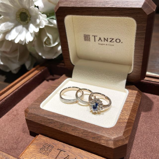 【TANZO.(鍛造指輪)の口コミ】 好きなデザインを詰め込んだオーダーメイドの婚約指輪と結婚指輪が完成し…