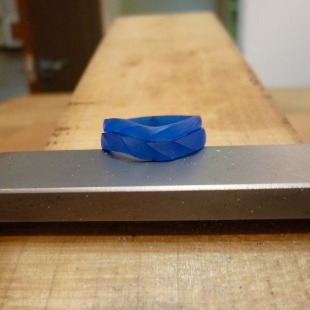 【アトリエ春の口コミ】 デザインからデザイナーさんと考えながら作るオーダーメイドリングはよく…