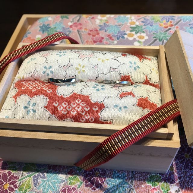 【杢目金屋(もくめがねや)の口コミ】 杢目が1本毎に異なるので世界に1本だけという特別感が良い。
オプションも…