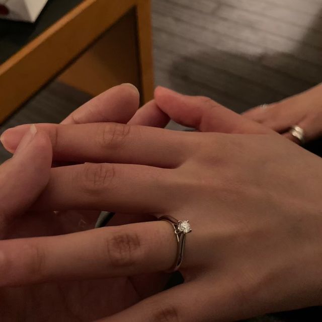 【カルティエ(Cartier)の口コミ】 シンプルなデザインで流行り廃りに関係なく着けられるなと思いました。
あ…