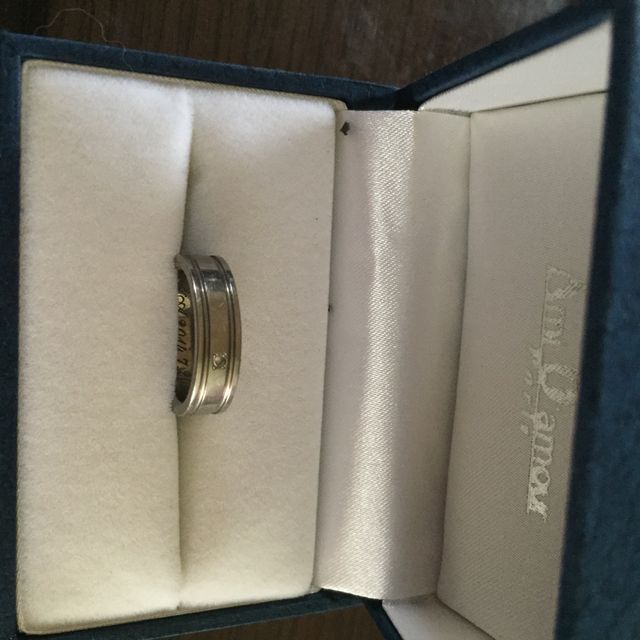 【Ami D'amourの口コミ】 身内のみの式だったので、とりあえず間に合せで安いもので購入致しました…