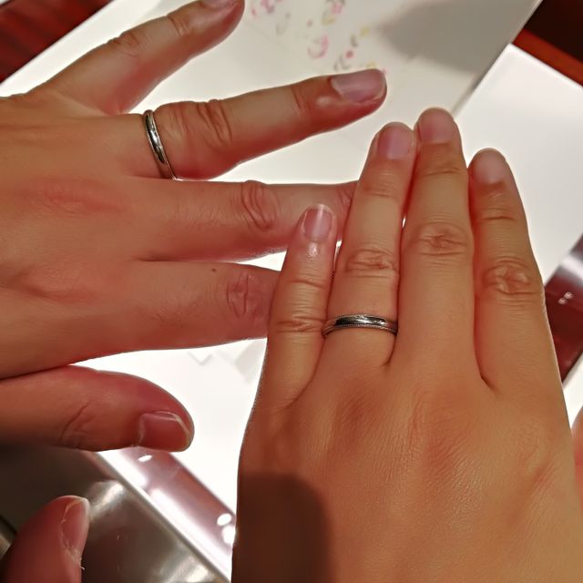 【MIKIMOTO(ミキモト)の口コミ】 シンプルでなおかつ手元が華やかに見える指輪を探していました。色々な指…