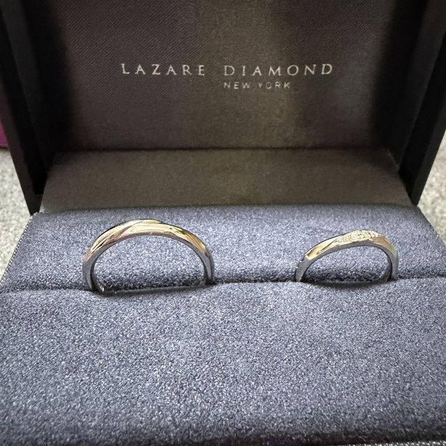 【ラザール ダイヤモンド(LAZARE DIAMOND)の口コミ】 すごく、つけ心地がいいです！
重ね付けしても良し◎
キラキラしすぎない程…