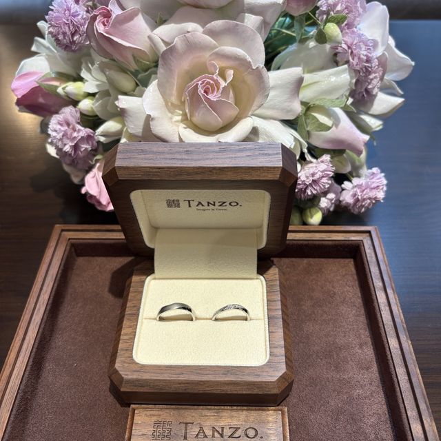 【TANZO.(鍛造指輪)の口コミ】 一つ一つを職人さんが携わり自分たちだけのオーダーメイド
の指輪を作るこ…