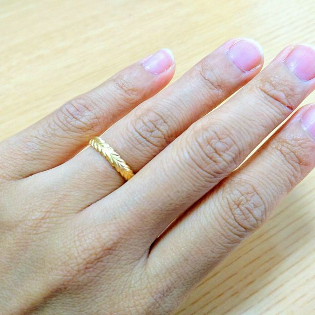 【メデルジュエリー(Mederu jewelry)の口コミ】 他にも何件か見に行ったのですが、実際に着けてみて、とても優しい雰囲気…