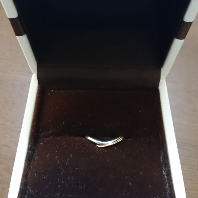 【アイプリモ(I-PRIMO)の口コミ】 主人が、結婚指輪は少しおしゃれなものを選びたいということで、こちらに…