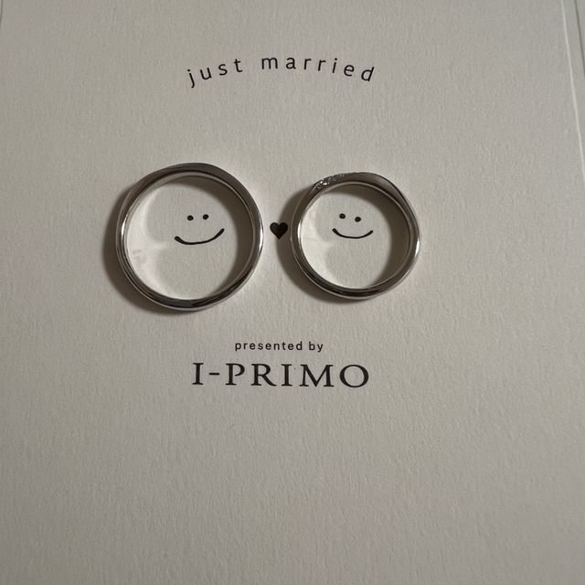 【アイプリモ(I-PRIMO)の口コミ】 アイプリモさんでウェーブのある指輪を選びました。
私の指の長さや関節に…