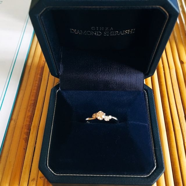 【銀座ダイヤモンドシライシの口コミ】 4店舗目にして初めてこの形が素敵！と強く思えるこのリングに出会えました…