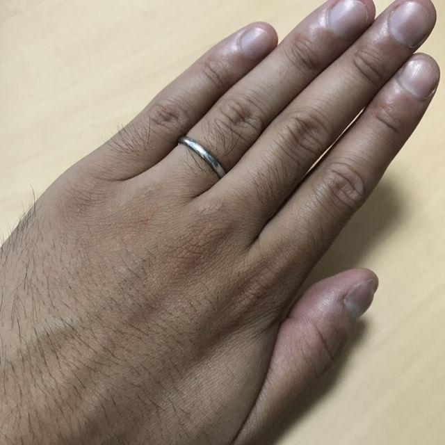 【STAR JEWELRY(スタージュエリー)の口コミ】 地元が横浜なのでスタージュエリーを選びました。
シンプルなデザインが豊…