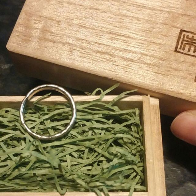 【市松の口コミ】 もともと、他のブランドはまったく考えておらず、職人メイドのこの指輪に…