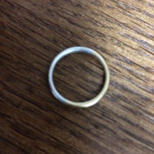 【KAORUの口コミ】 シンプルなデザインを探していてたまたま見つけたブランドのKAORUに一目惚…