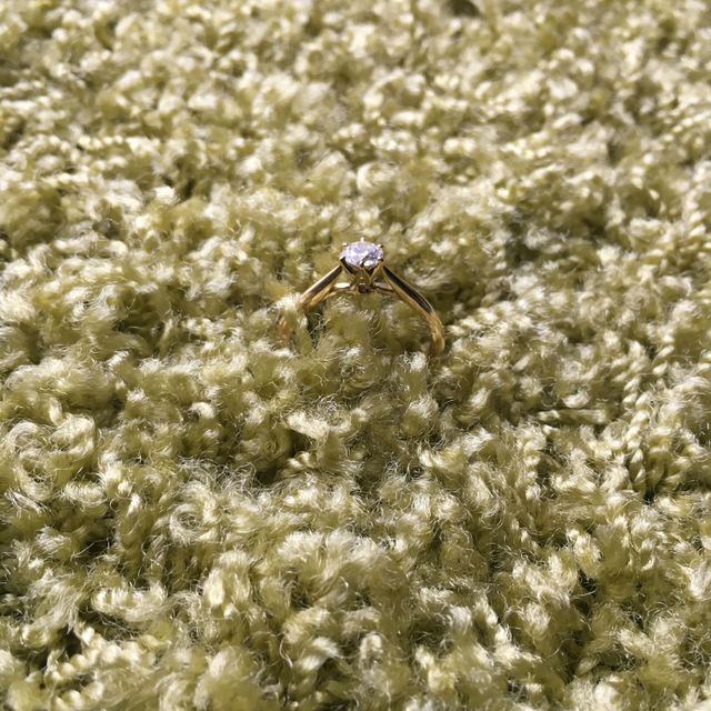 【銀座ダイヤモンドシライシの口コミ】 プロポーズリングをいただき、そのあとに好きなリングにダイヤモンドをと…