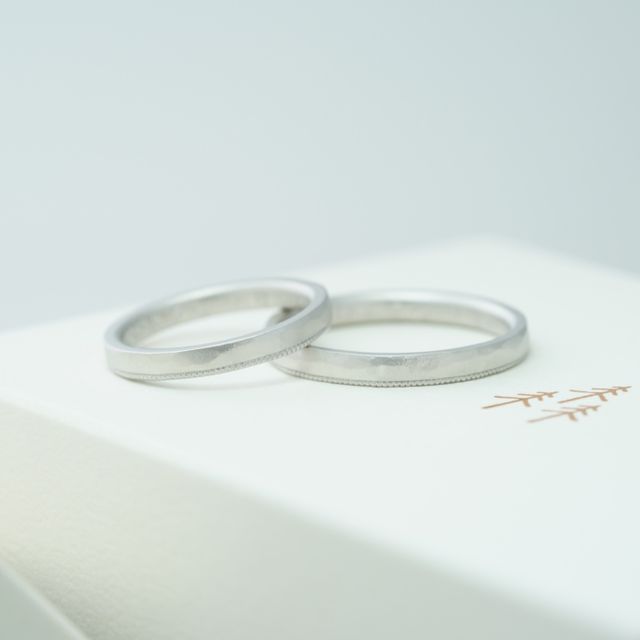 【THREE TREES(スリーツリーズ)の口コミ】 指輪は2人ともシンプルで光沢がないもの、手作り感が出せるものを希望して…